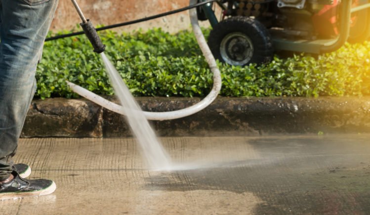 How To Decide Between A Gas And An Electric Surface Cleaner?