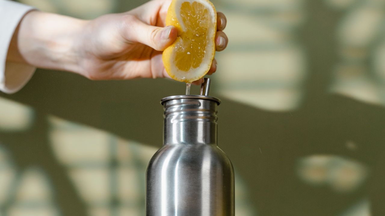 Which Channels Actually Move Volume When You're Distributing Stainless Steel Tumblers
