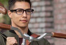 AR Glasses: Unraveling the Magic Within and Elevating Experiences through Tailored Self-Discovery